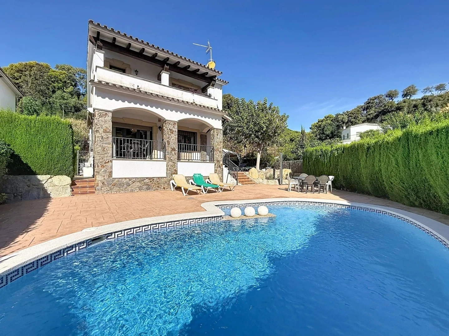 1 - venta casa cabrera de mar cataluña españa