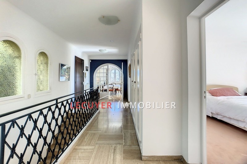2 - vente maison vue mer golfe juan alpes-maritimes france