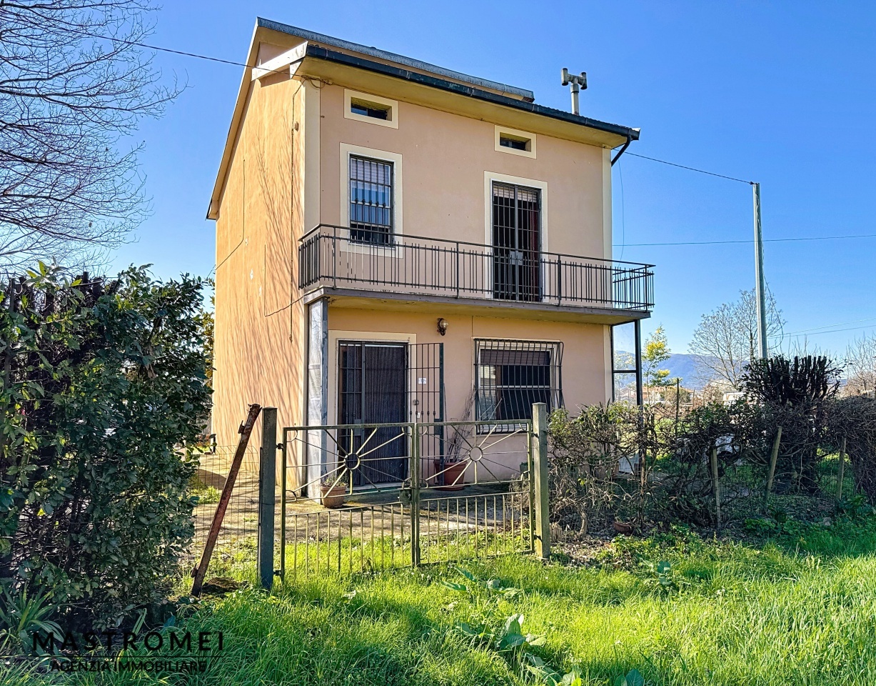 1 - verkauf haus porcari toskana italien