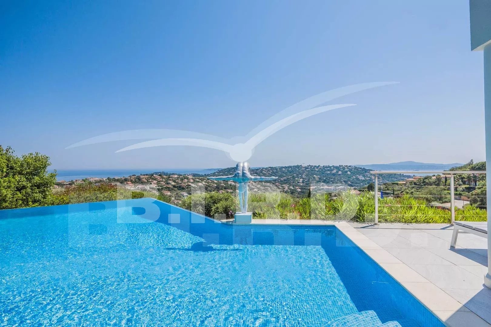 1 - sea view house for vacation rentals in sainte-maxime var france