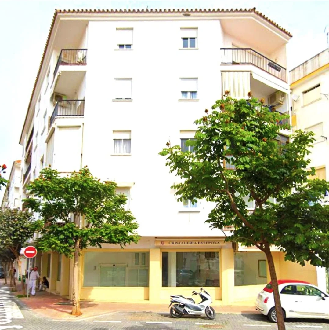 1 - venda apartamento a praia ao pé estepona - costa del sol andaluzia espanha