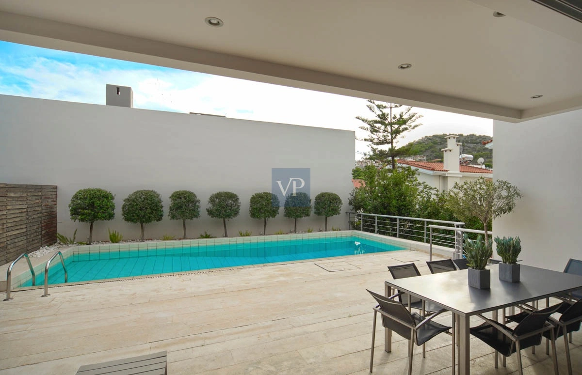 2 - house for sale in varkiza attica greece