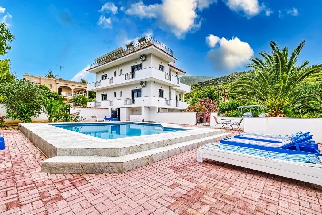 1 - vente maison almirí péloponnèse grèce