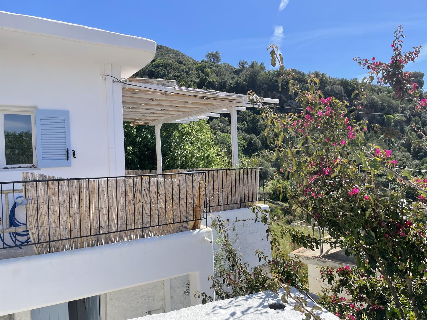 2 - venda casa vista de mar methana ática grécia