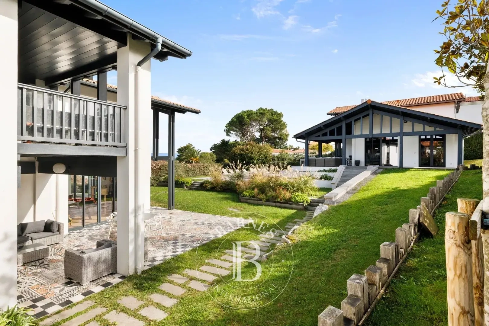 1 - sea view house for sale in st-jean-de-luz - côte basque pyrénées-atlantiques - côte basque france