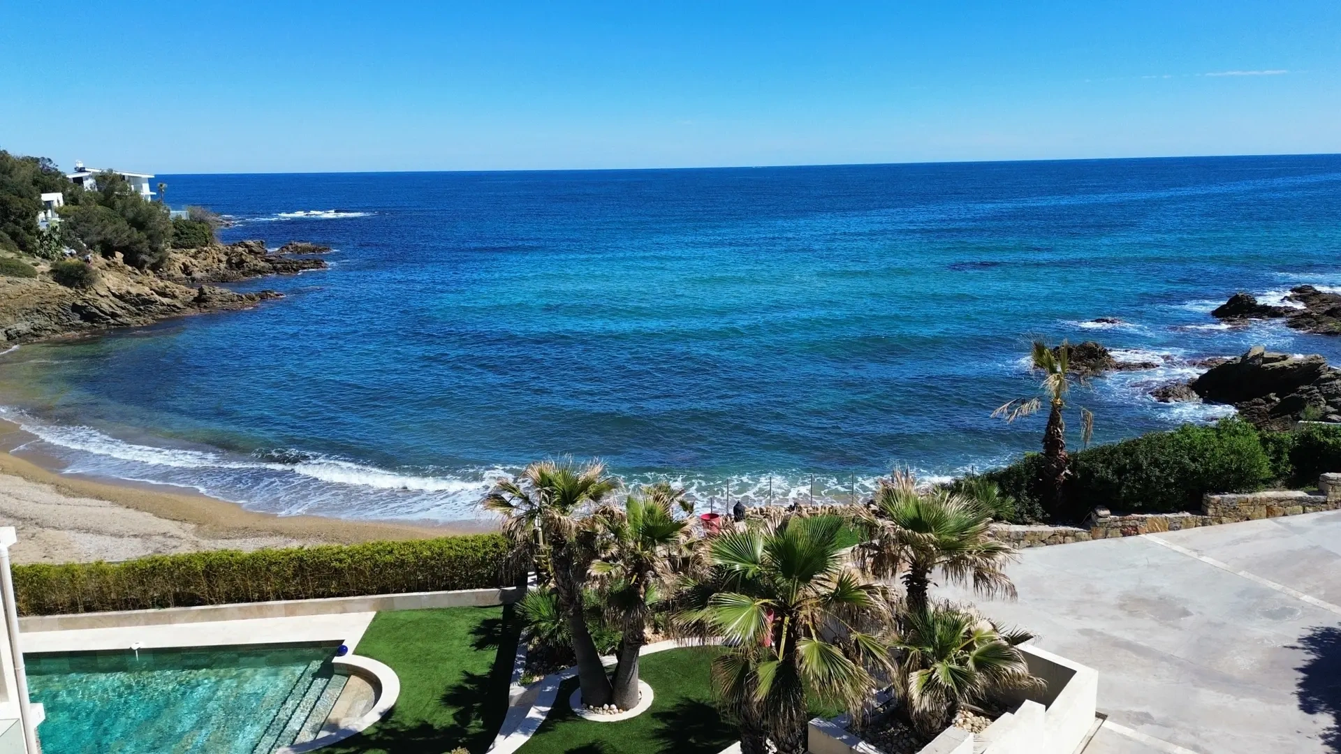 1 - vendita casa fronte mare saint-aygulf var francia