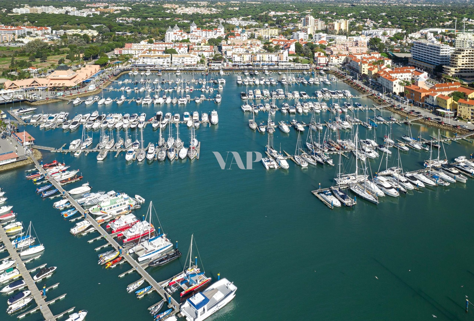 elfbar nachfüll pod läuft aus The Complete Guide to Vilamoura main image 0