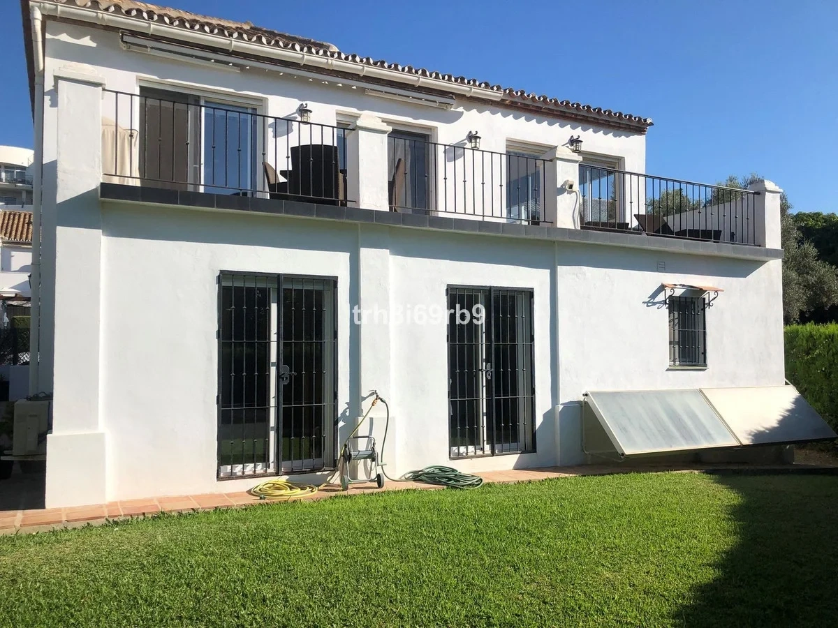 2 - verkoop huis strand to voet estepona - costa del sol andalusië spanje