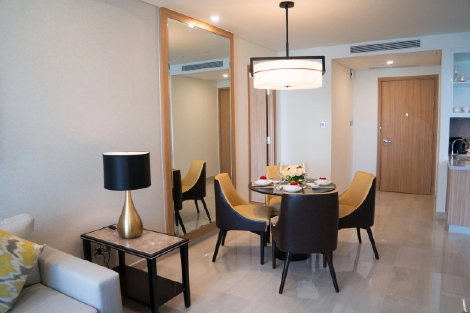 1 - продажа квартира desenzano del garda ломбардия италия