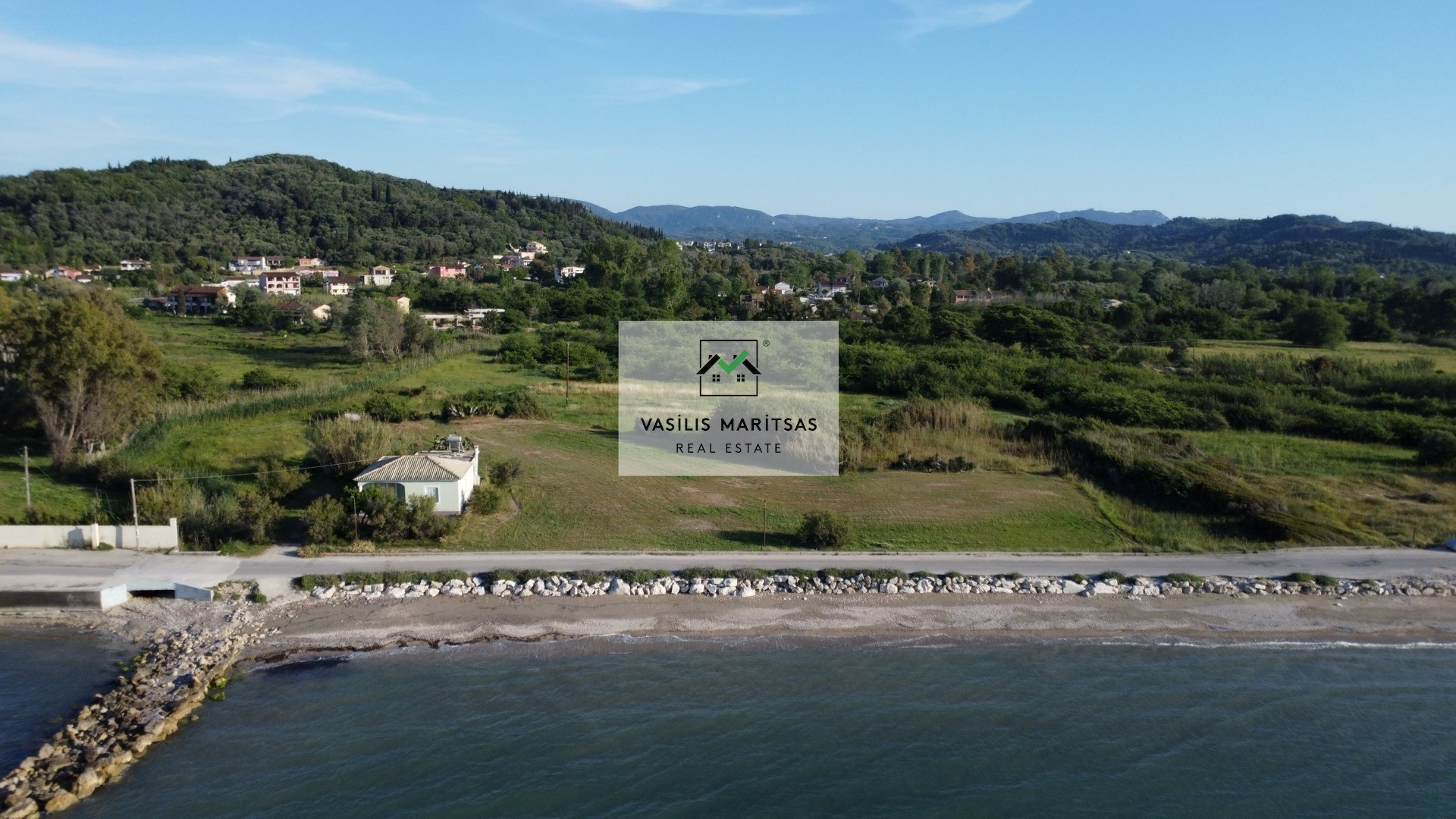 2 - vente maison pieds dans l'eau corfu îles ioniennes grèce