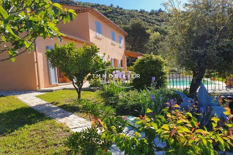 1 - vente maison vue mer tourrettes-sur-loup alpes-maritimes france