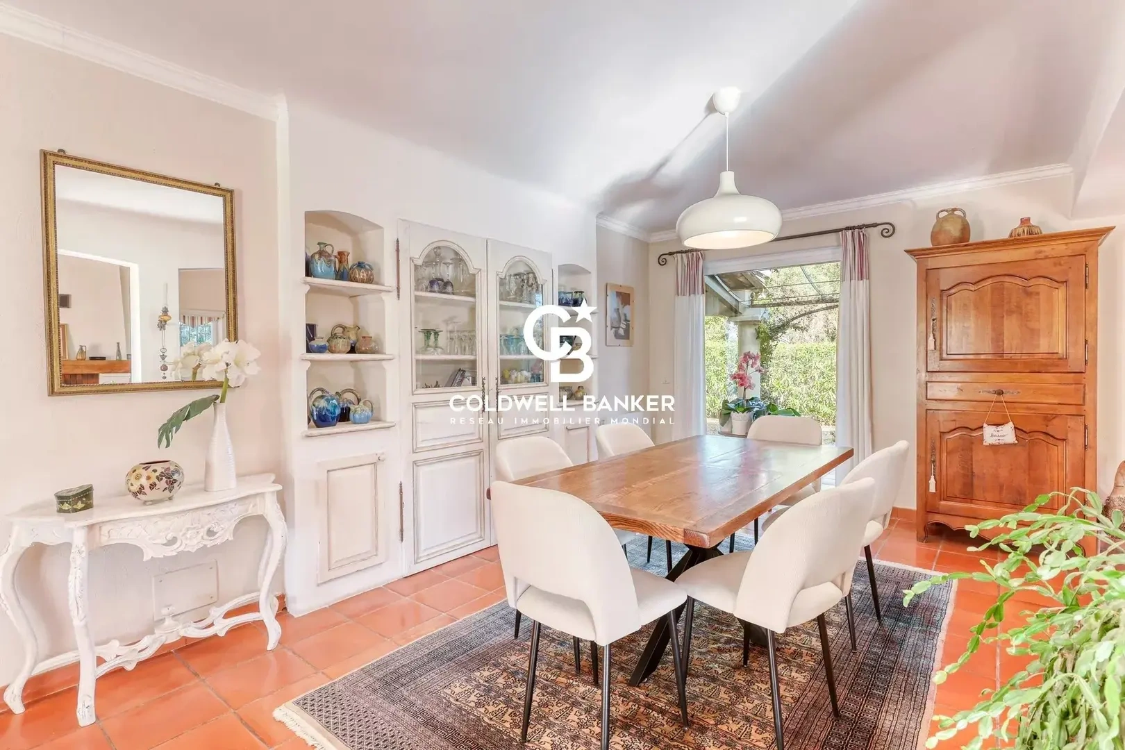 2 - venta casa cogolin var francia