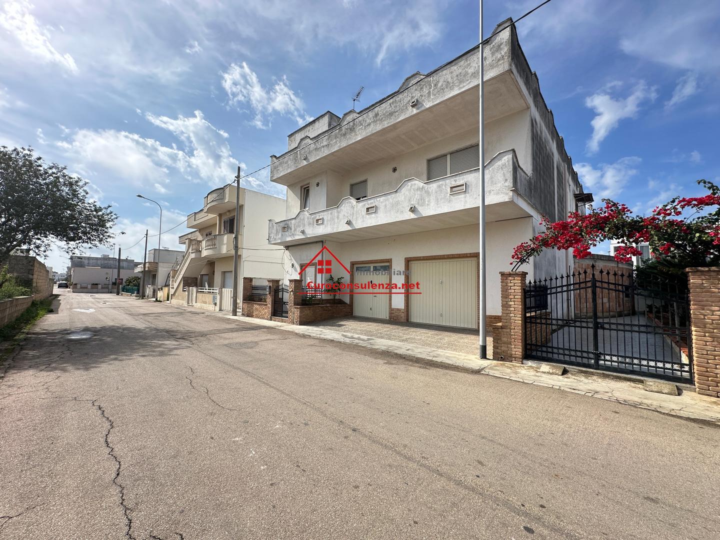 2 - house for sale in melissano apulia italy