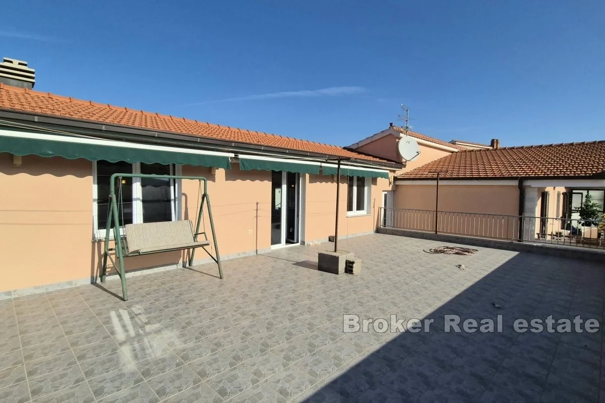 1 - vente commerce split split-dalmatie croatie