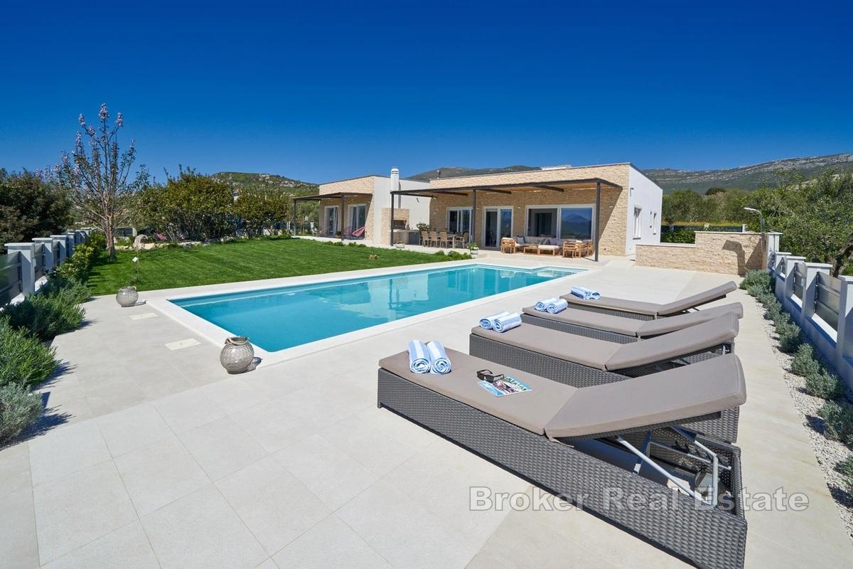 1 - beach walk house for sale in kaštela split-dalmatia croatia
