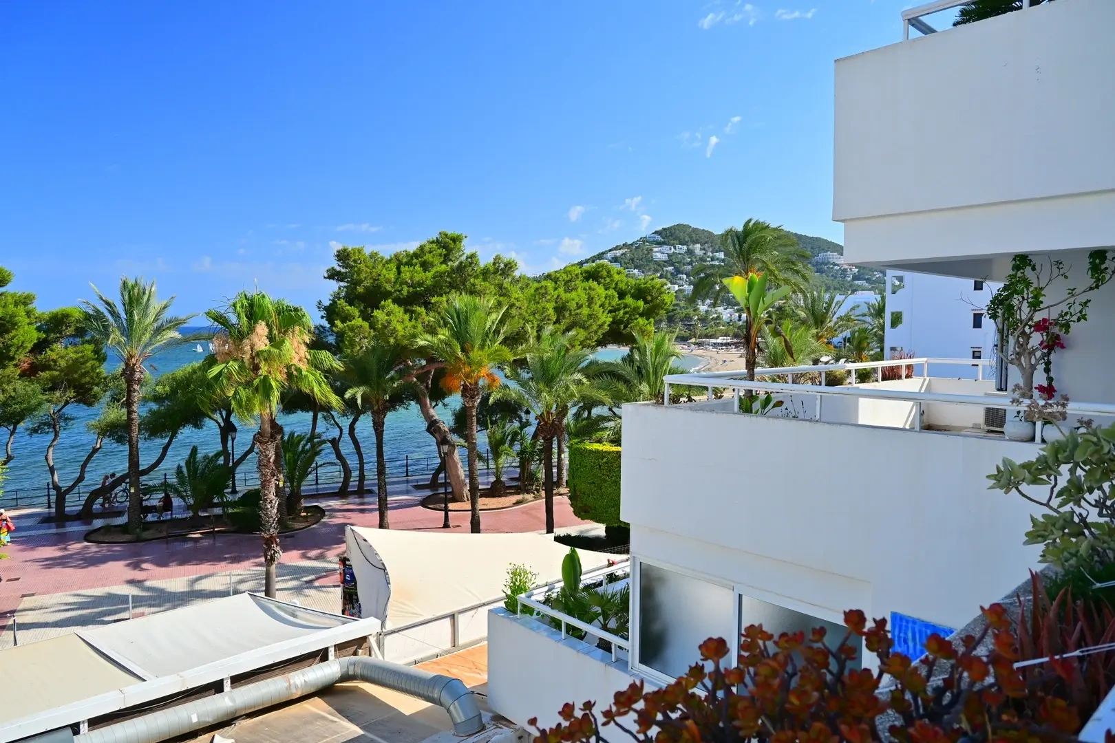2 - verkoop appartement aan het water santa eulalia del río ibiza - balearic islands spanje