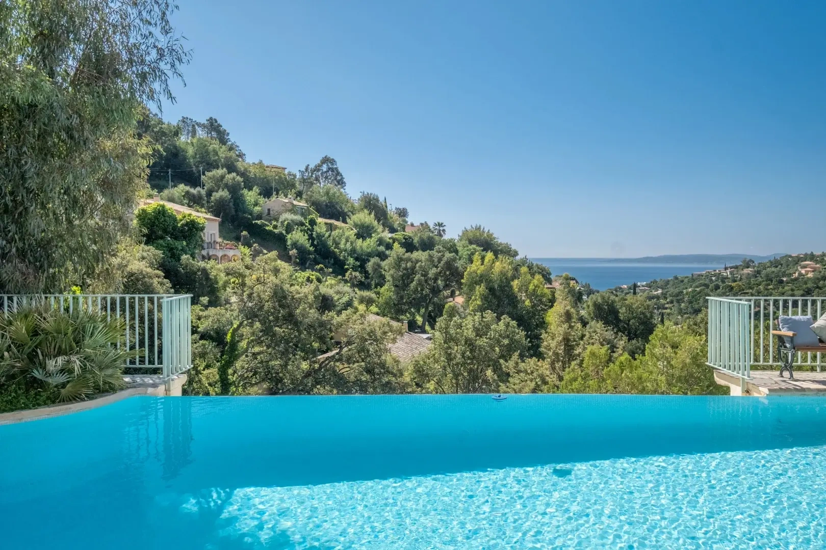 1 - vente maison vue mer les issambres var france