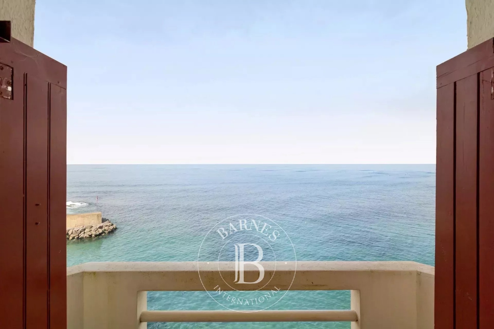 2 - waterfront apartment for sale in guéthary - côte basque pyrénées-atlantiques - côte basque france