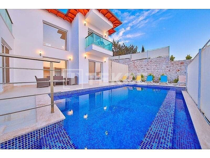 1 - vente maison vue mer kas antalya turquie