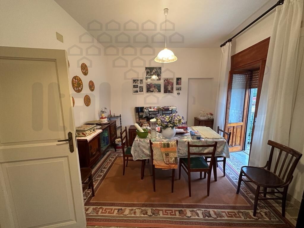 2 - vente maison villafranca tirrena sicile italie