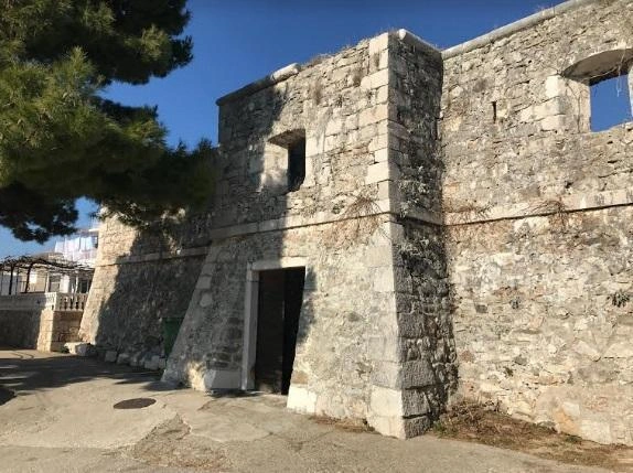 1 - verkauf villa sućuraj split-dalmatien kroatien