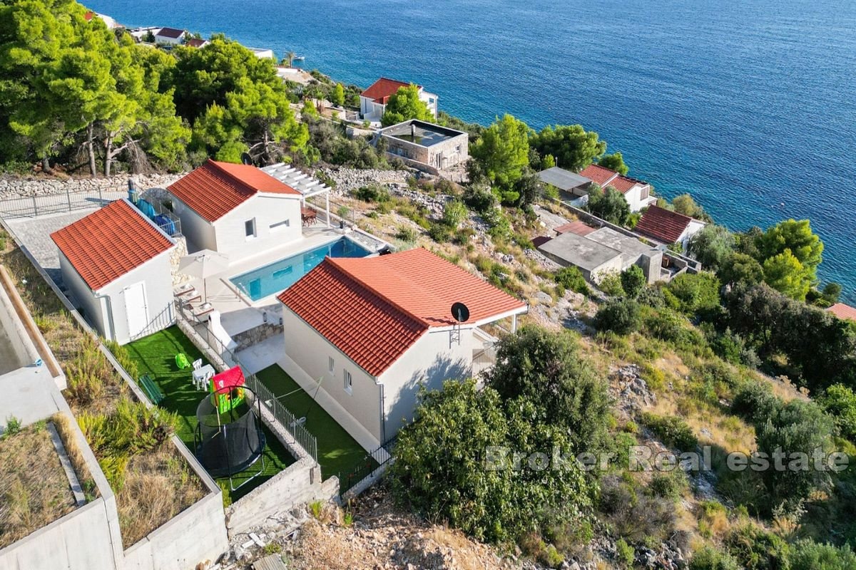 2 - venta casa vista al mar rogoznica šibenik-knin croacia