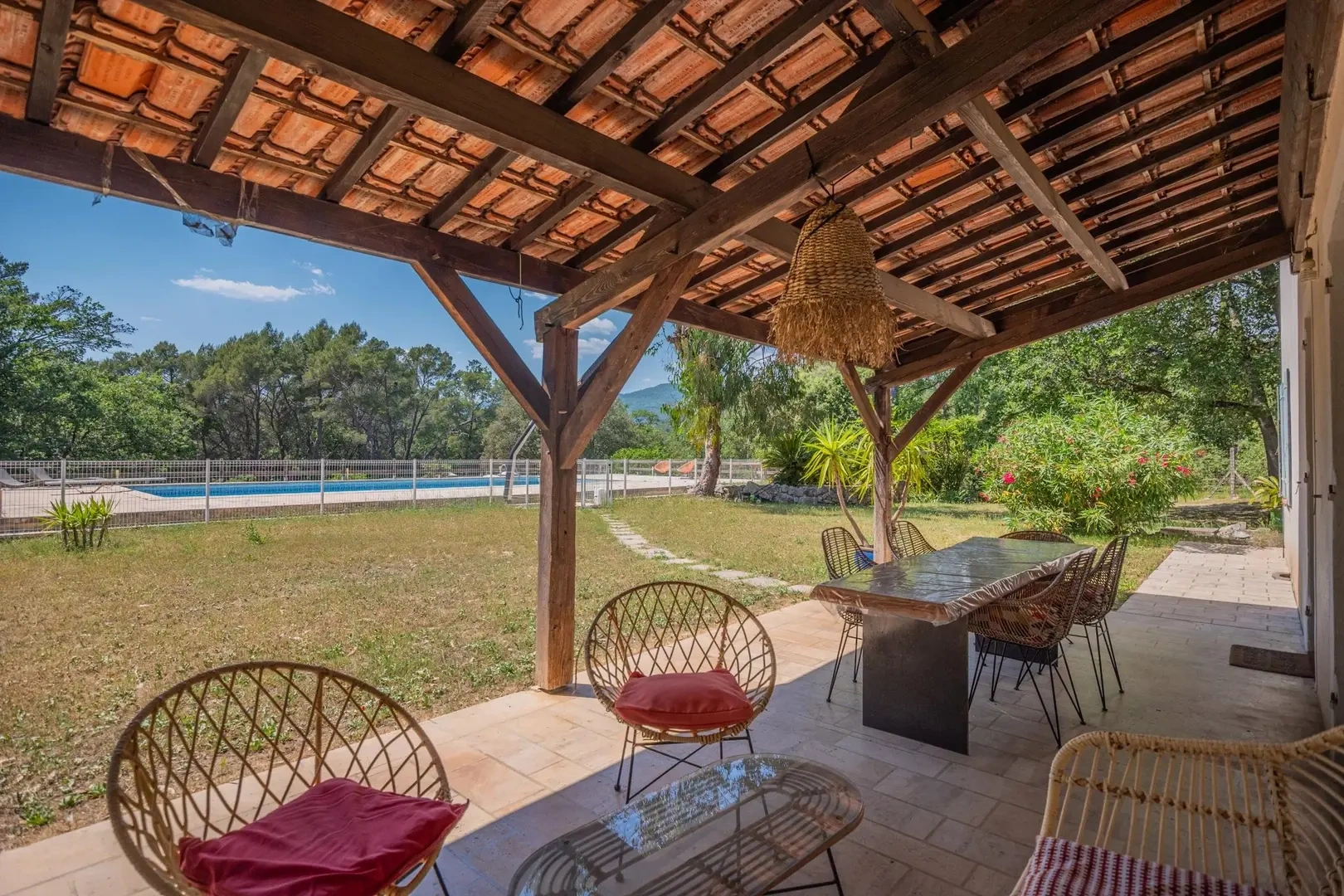 2 - venta casa callas var francia