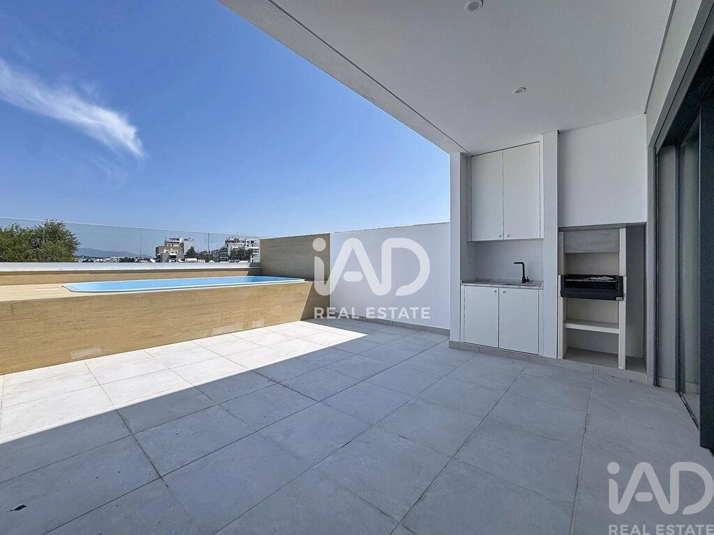 2 - house for sale in portimão algarve portugal