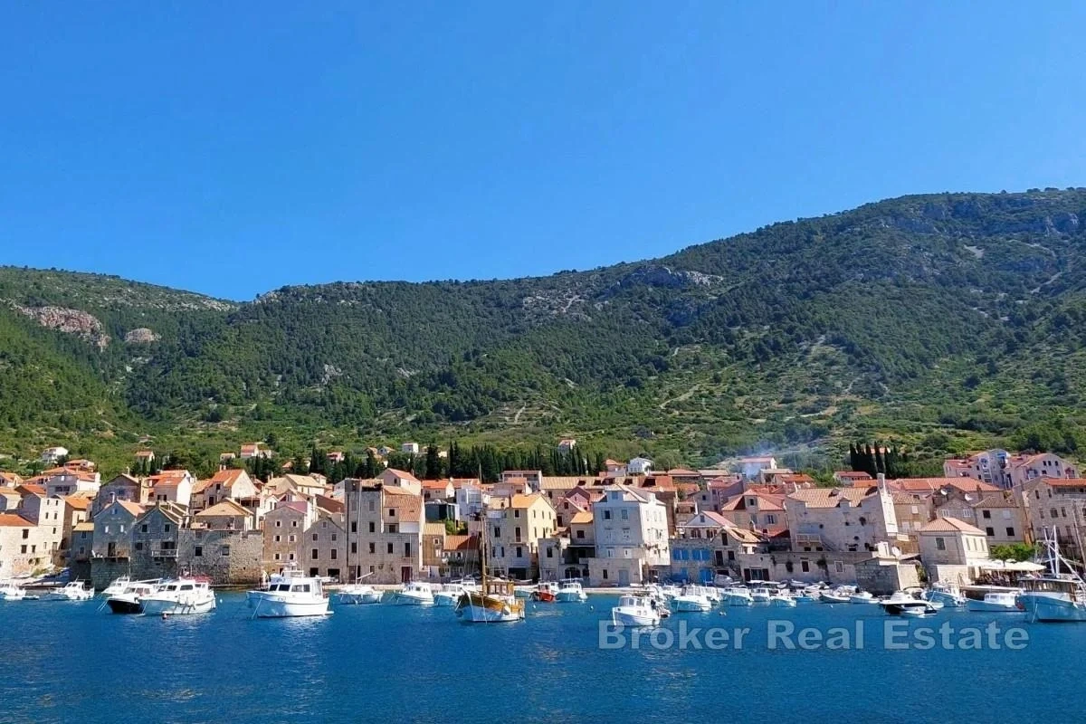 1 - vendita appartamento vista mare vis spalatino-dalmata croazia