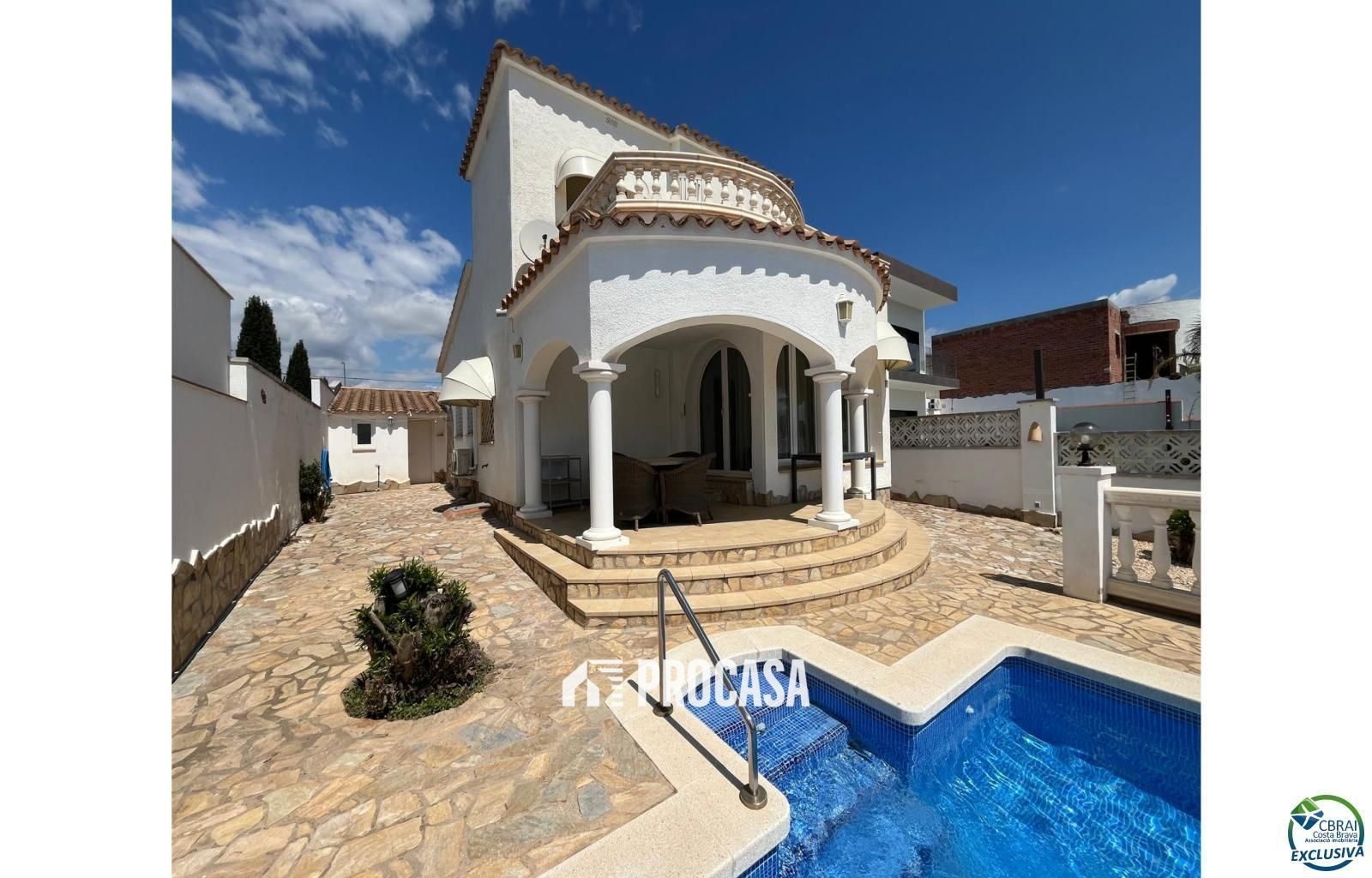 2 - venda casa empuriabrava catalunha espanha