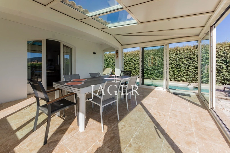 2 - venda casa cogolin var frança