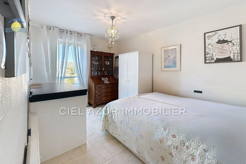 2 - sea view apartment for sale in golfe juan alpes-maritimes france