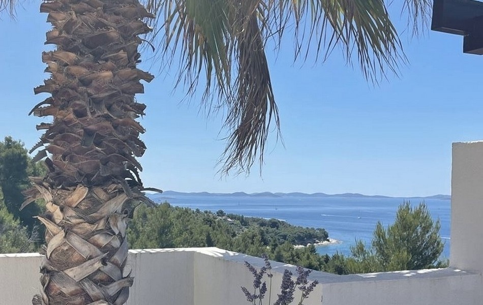 2 - vendita appartamento vista mare murter sebenico e tenin croazia