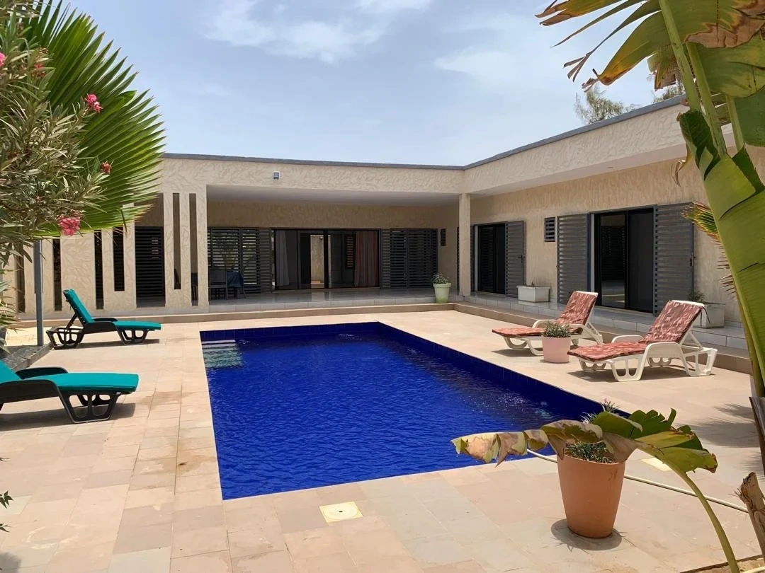 1 - vendita casa ngaring thiès senegal