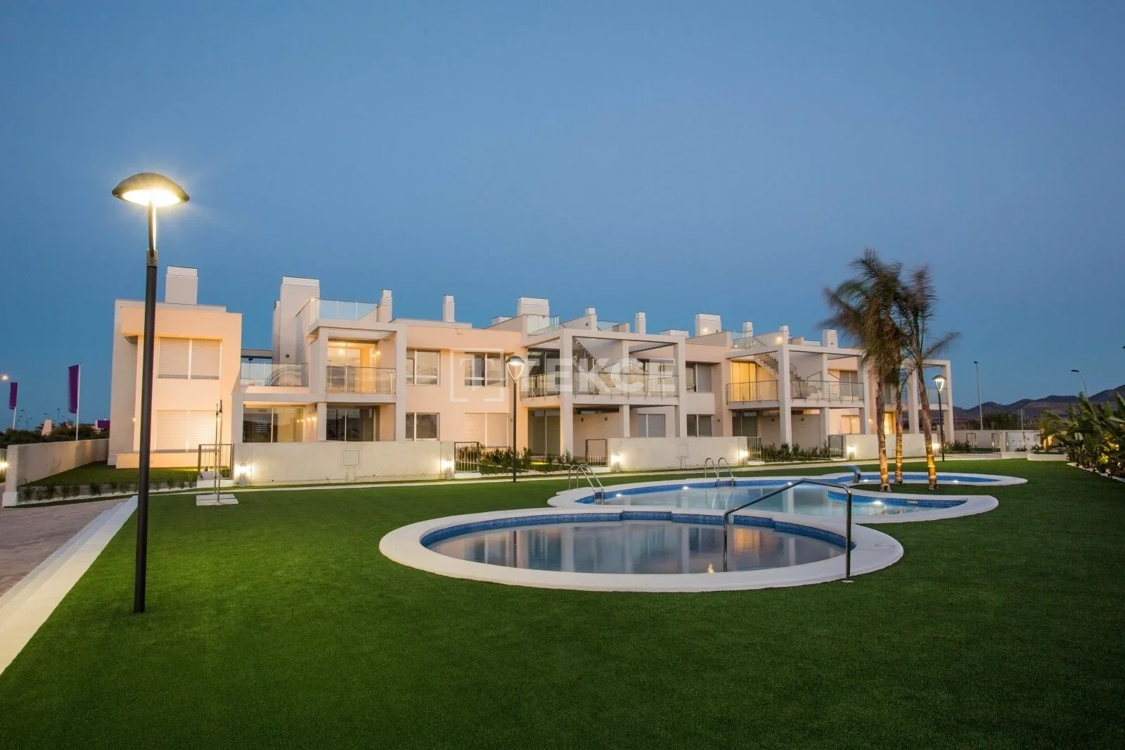 2 - verkauf wohnung direkt am wasser cartagena region murcia spanien