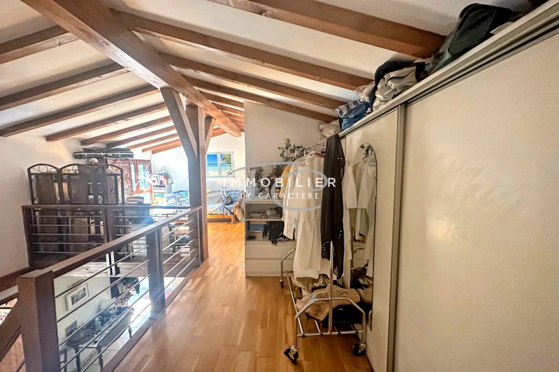 2 - house for sale in gassin var france