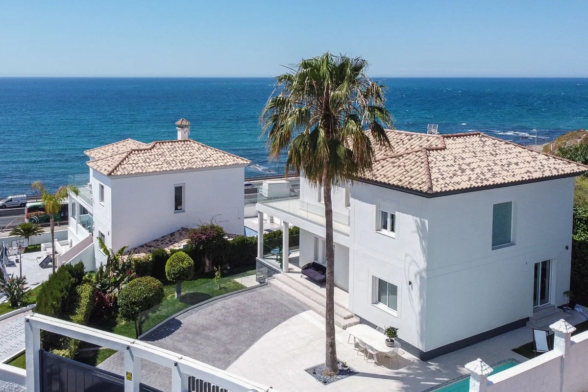 2 - verkauf haus direkt am wasser la cala de mijas andalusien spanien