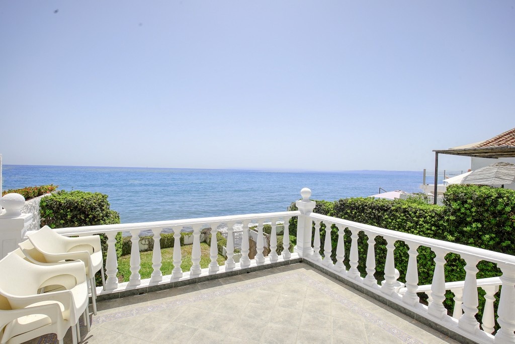1 - sea view house for sale in estepona - costa del sol andalusia spain