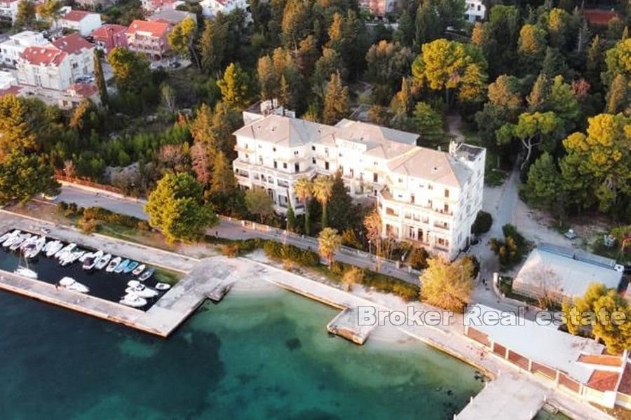 1 - venda espaço comercial vista de mar kaštela split-dalmácia croácia