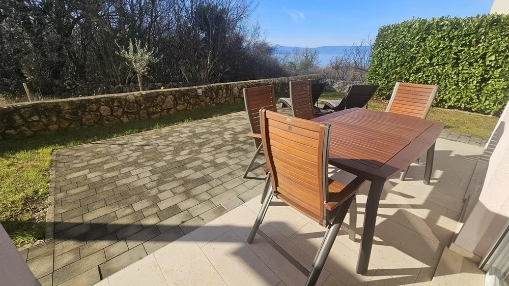 2 - venda apartamento vista de mar njivice primorje-gorski kotar croácia