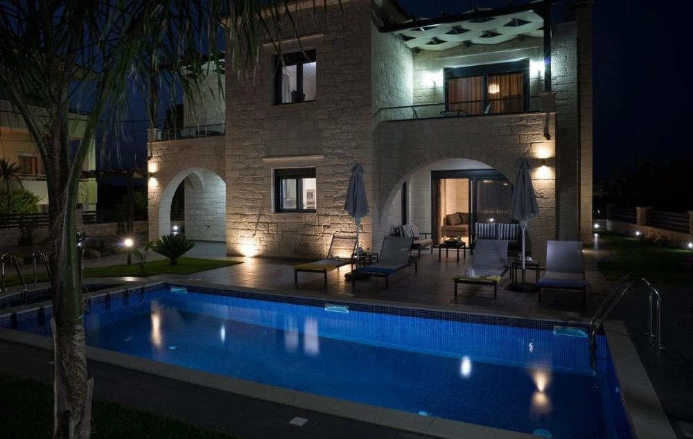 2 - verkoop huis almyrída crete griekenland