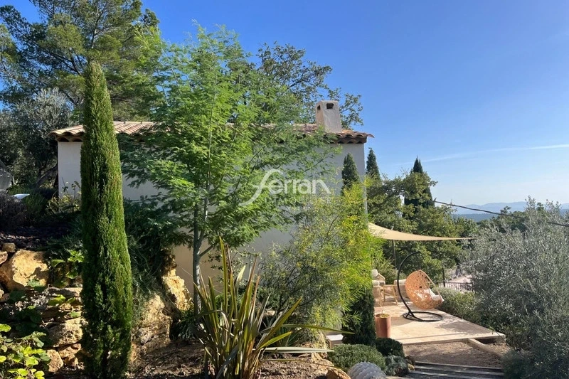 1 - venta casa callas var francia