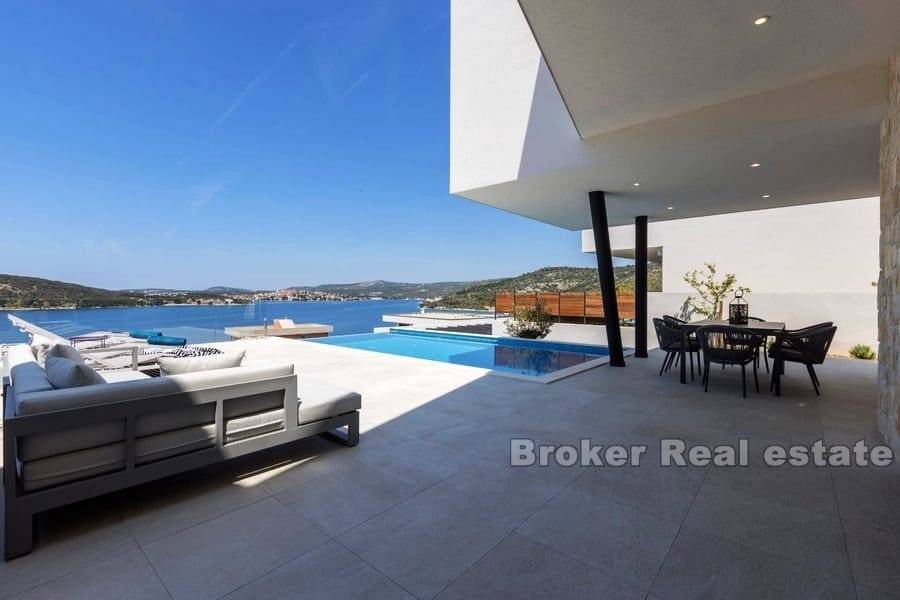1 - venta casa vista al mar rogoznica šibenik-knin croacia
