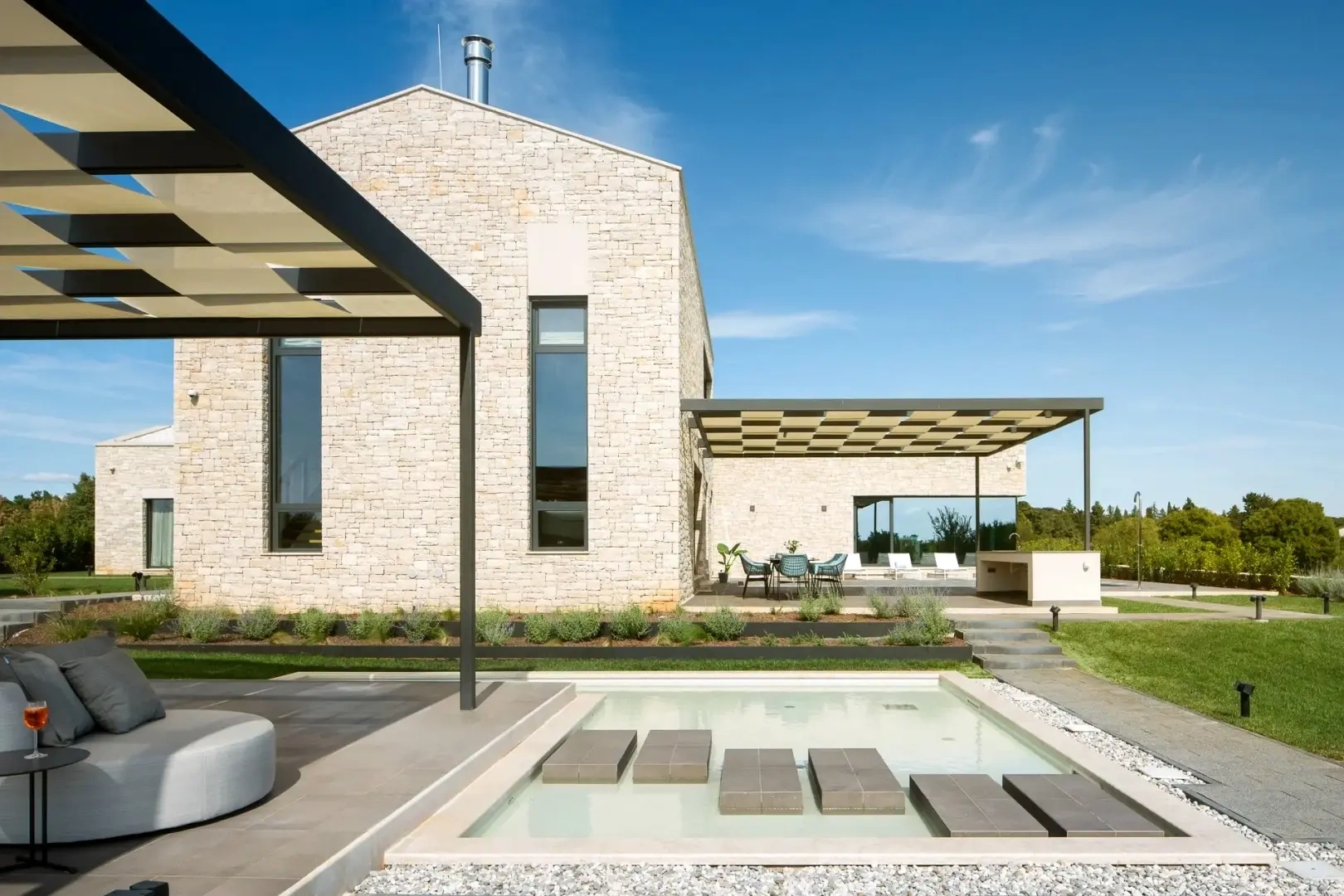 2 - vendita villa bale istria croazia
