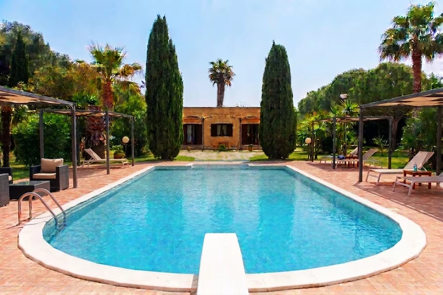 1 - estate for sale in mesagne apulia italy