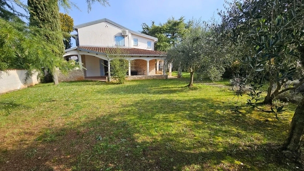 2 - vente maison pieds dans l'eau novigrad istrie croatie