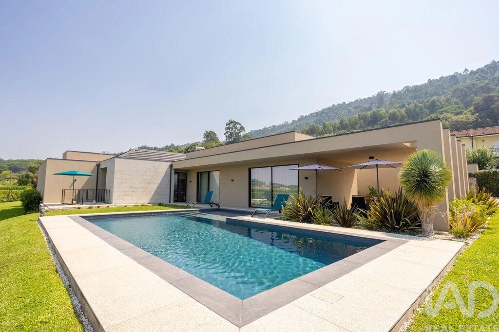 1 - villa for sale in santo tirso north region portugal