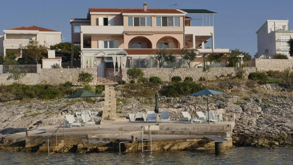 1 - vendita commercio fronte mare ražanj sebenico e tenin croazia