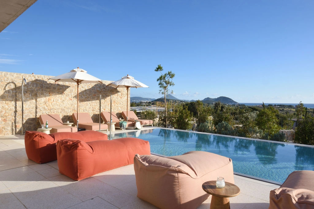 1 - vente villa romanós péloponnèse grèce