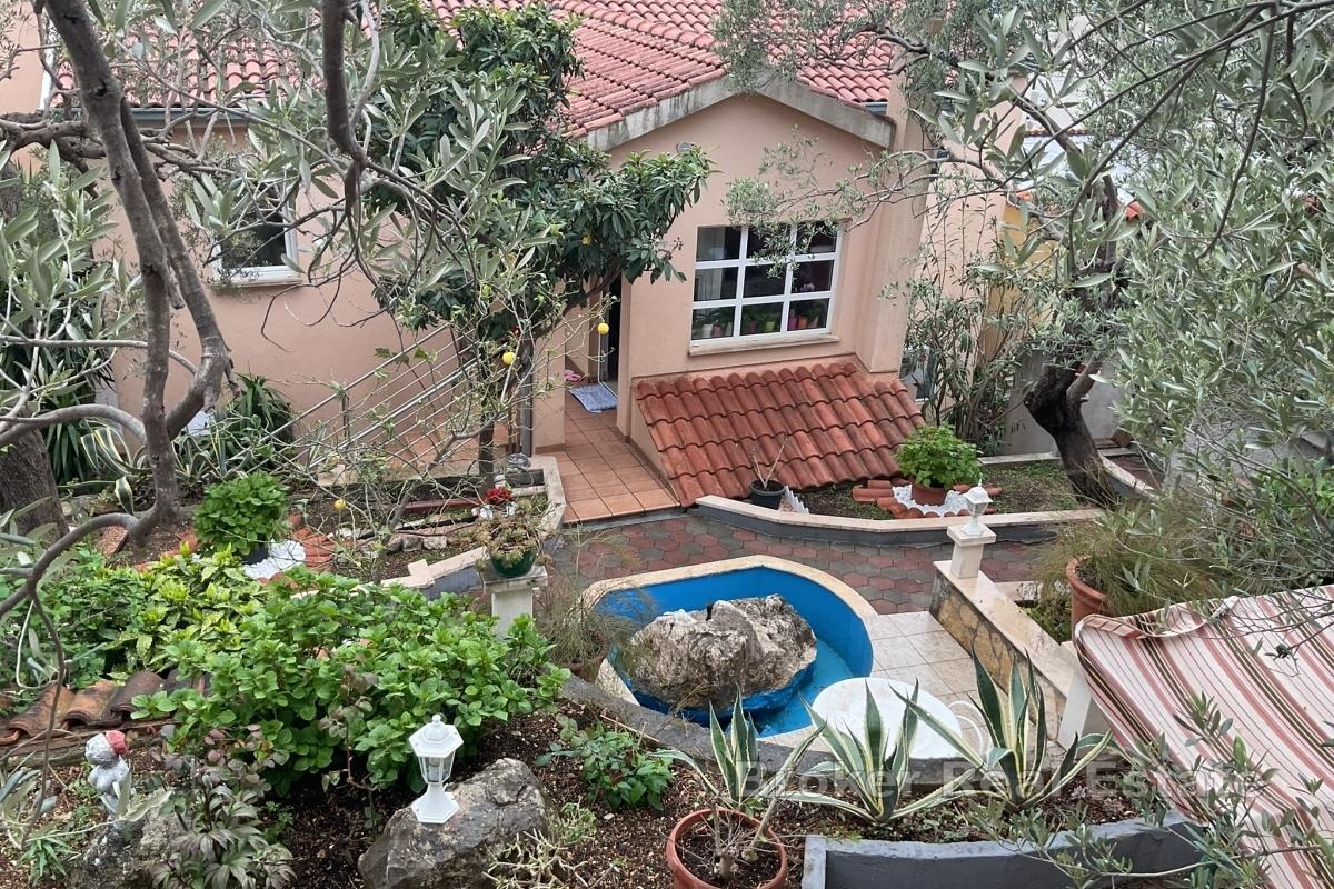 2 - venta casa vista al mar makarska split-dalmacia croacia